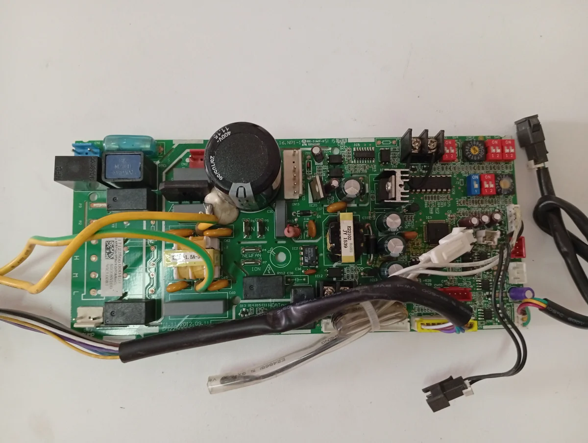 Placa Electrónica Aire Acondicionado 17122500000407/EU-KFR71Q4/BP3N1Y-D/17122500000251