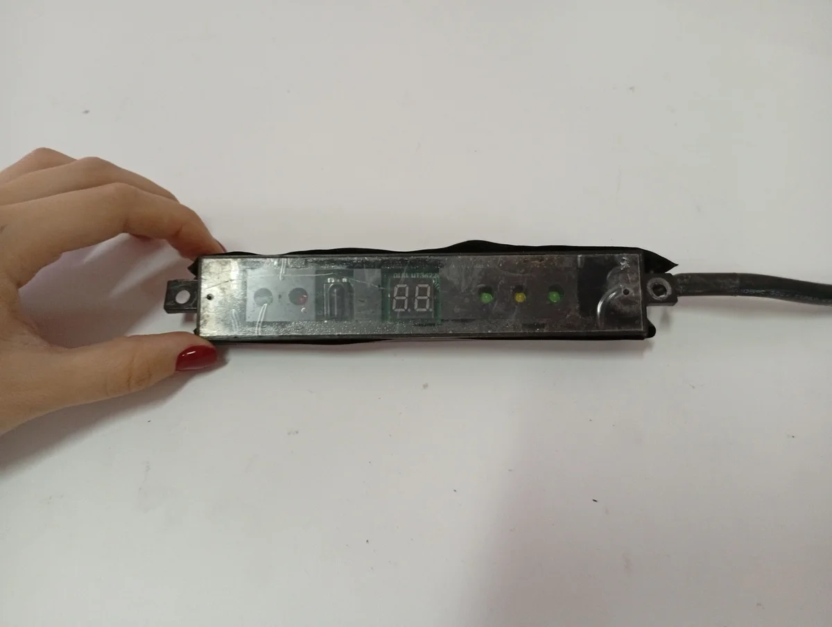 Placa Electrónica Aire Acondicionado CE-KF R2YGW/Y-E1.D.2.1.-1/CE-KFR26G/Y-E1