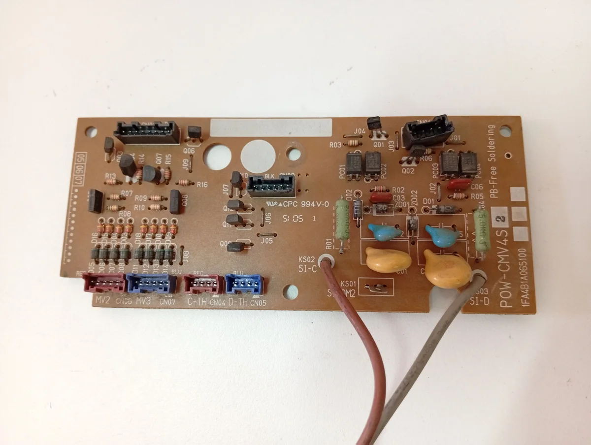 Placa Electrónica Aire Acondicionado POW-CMV4S2/1FA4B1A065100