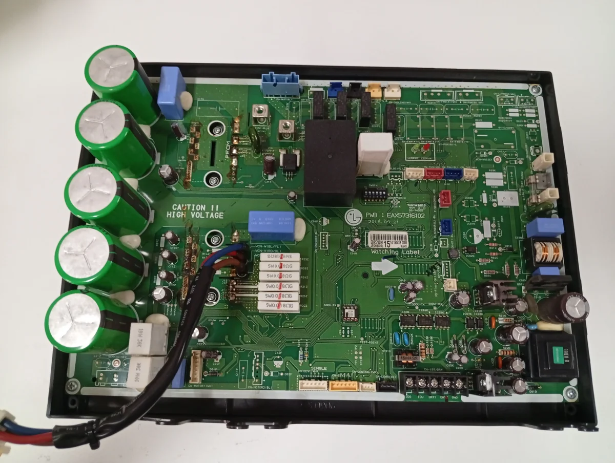 Placa Electrónica Aire Acondicionado EAX57316102/EBR57330415141604190006 JEON(KOR)