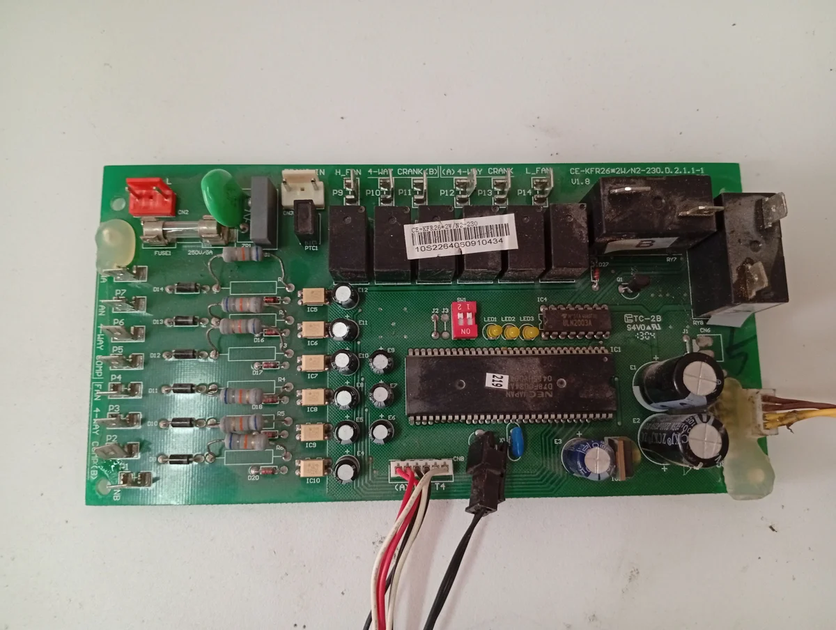 Placa Electrónica Aire Acondicionado CE-KFR262W/N2-230
